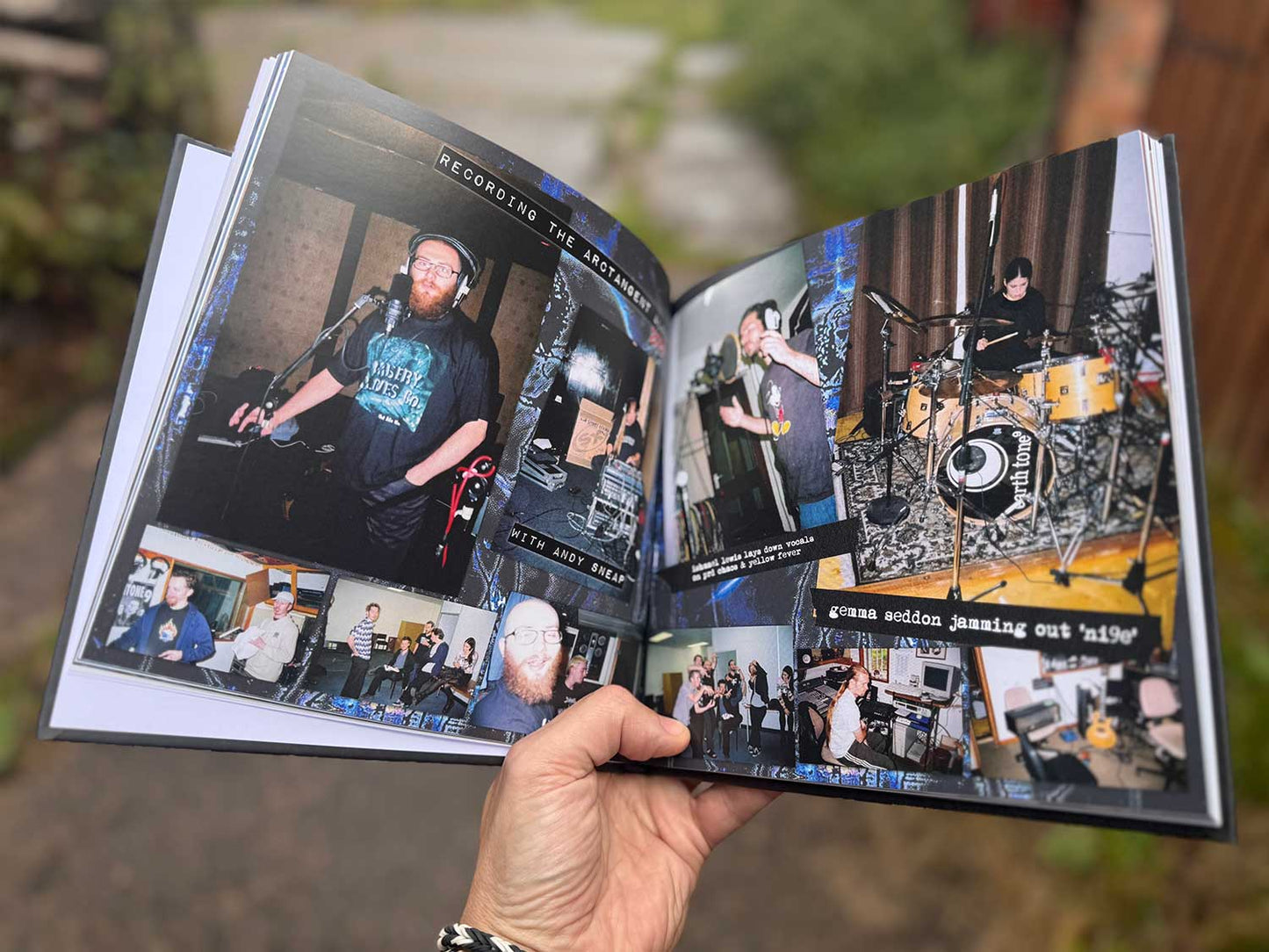 earthtone9 Book